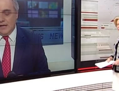 Εισβολή αναπληρωτών εκπαιδευτικών στην ΕΡΤ - Διέκοψαν το κεντρικό δελτίο ειδήσεων στον αέρα! (βίντεο) (upd)